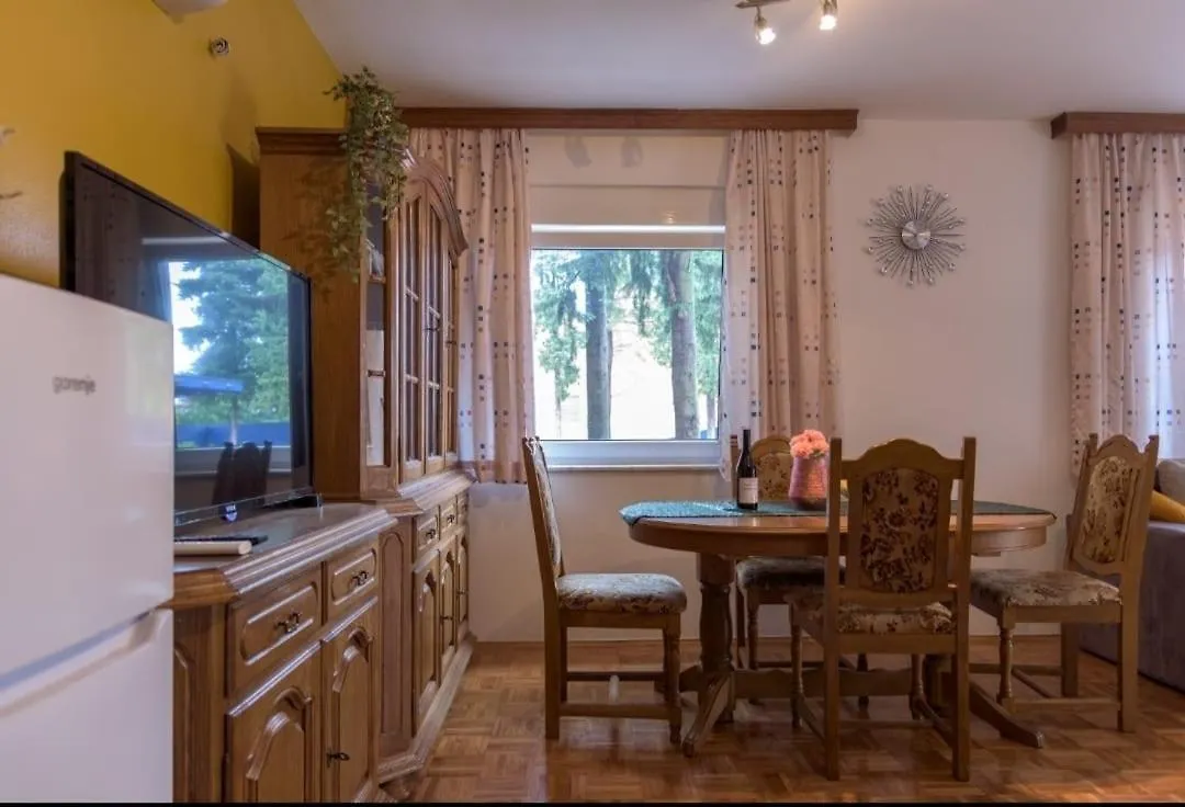 Apartment Luna بيوغْغاد نا موغو